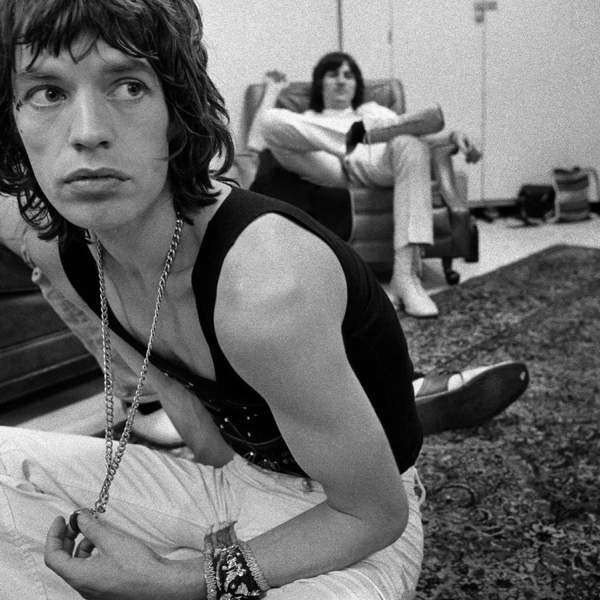 Mick Jagger backstage, 1972
