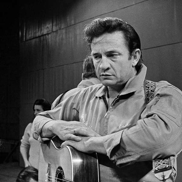 Johnny Cash talking to June at rehearsal, San Quentin Prison