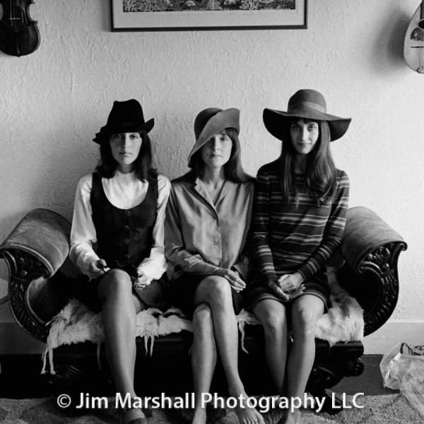 Baez sisters, 1968